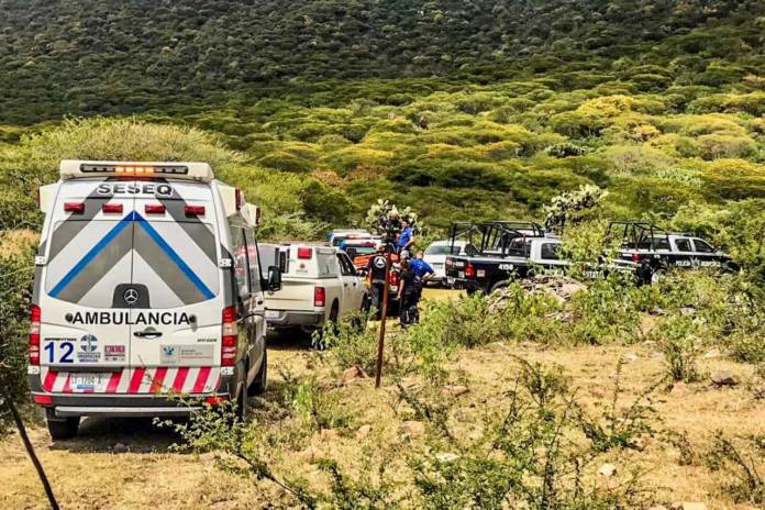 Cae avioneta en Chichimequillas, mueren 2 personas