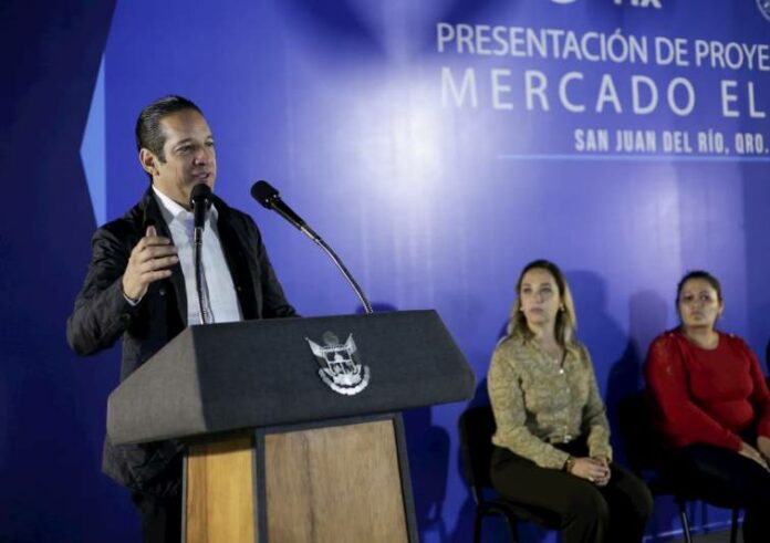 Gobernador presenta proyecto de remodelación del mercado El Pedregoso en San Juan del Río