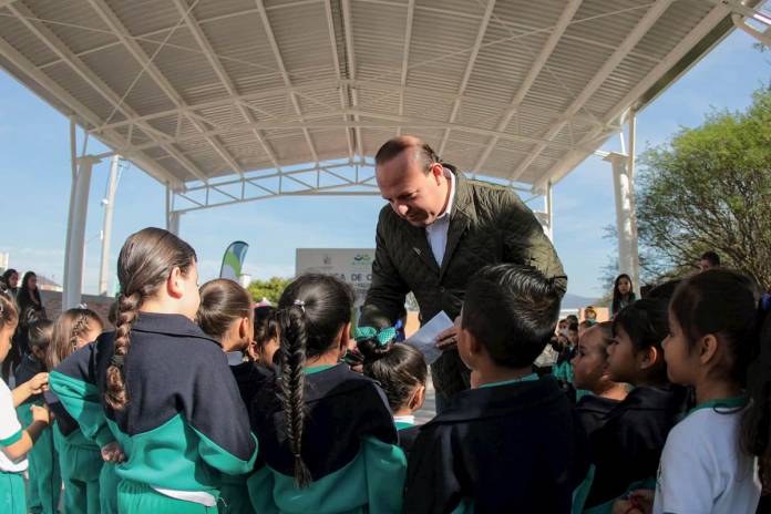 Síndico Germain Garfias Entrega Obra En Preescolar De Fundadores 1