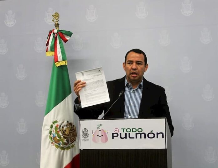 Diputado Roberto Cabrera presenta iniciativa de ley A todo Pulmón en Querétaro