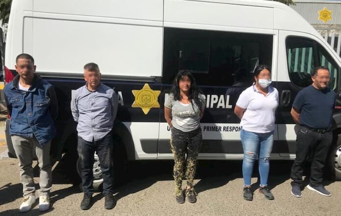 Policía de Querétaro asegura a banda de asaltantes de cuentahabientes