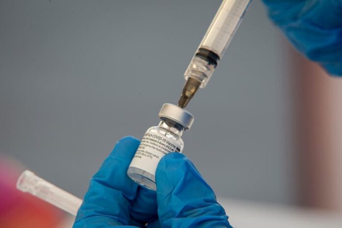 9 mil 750 dosis de vacunas contra COVID-19 llegó a Querétaro