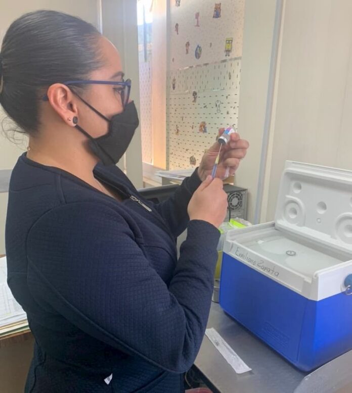 En Querétaro continúa vacunación contra influenza