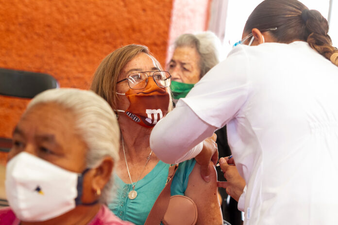 Elige vacunarte para evitar hospitalizaciones, pide Vocería