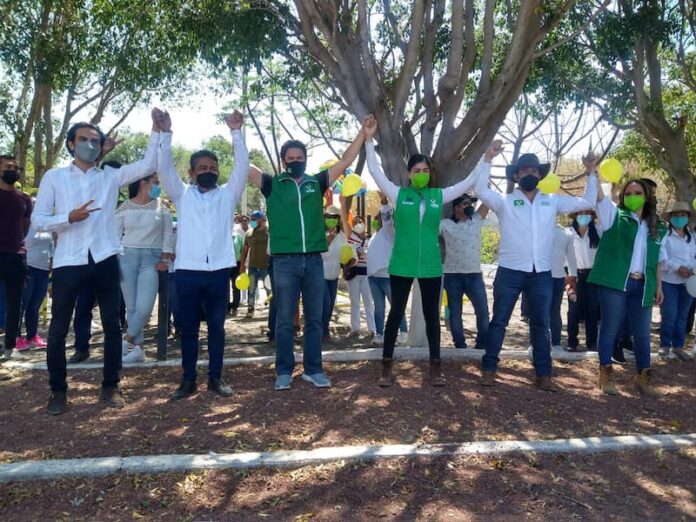 Javier Navarrete se registra a Alcaldía de Corregidora por el Partido Verde
