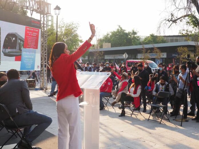 Presenta María Alemán presenta proyecto de tranvía para agilizar recorridos