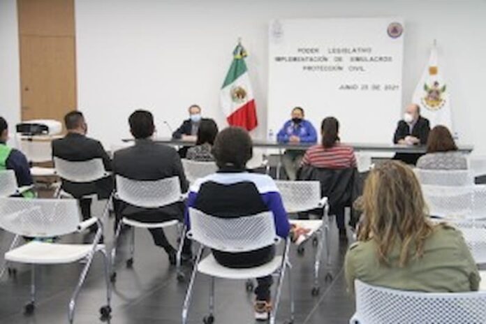 Imparten taller de “Implementación de Simulacros” a personal de la Legislatura