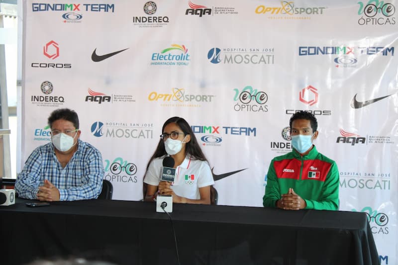 Atleta Daniela Torres regresa a Querétaro después de su participación en los Juegos Olimpicos de Tokio