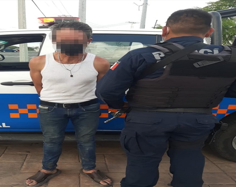 Policías de SJR detienen a sujeto con metanfetaminas en el Carrizo