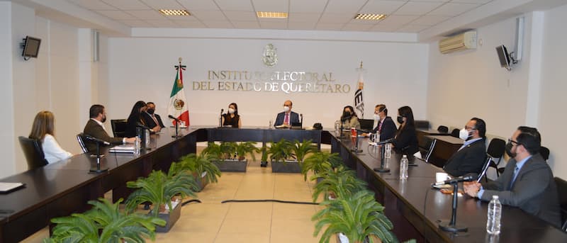 IEEQ e INE refrendan colaboración en favor de Querétaro