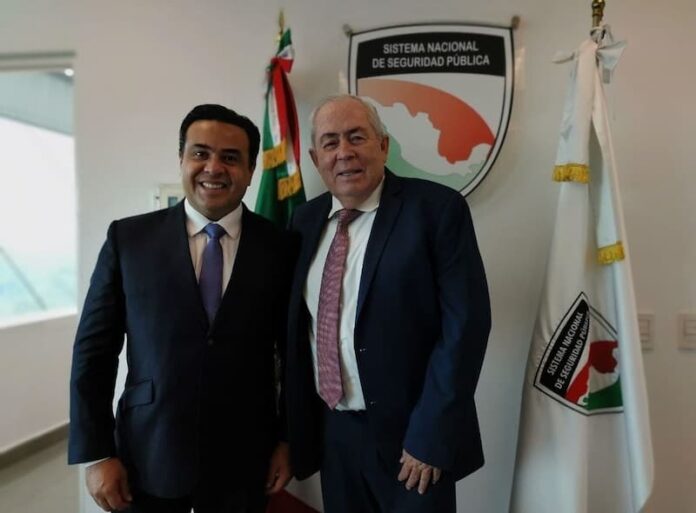 Se reúne Luis Nava con el Secretario Ejecutivo del Sistema Nacional de Seguridad Pública