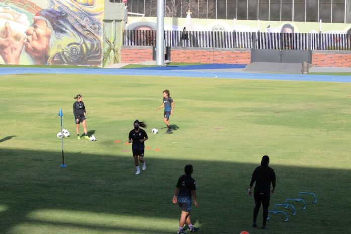 Equipo de Gallos Femenil recibirá a Pachuca en el Estadio Olímpico Querétaro