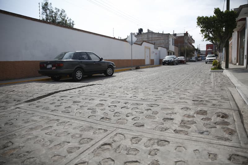 Entrega Gobernador mejoramiento de calles en San Juan del Río