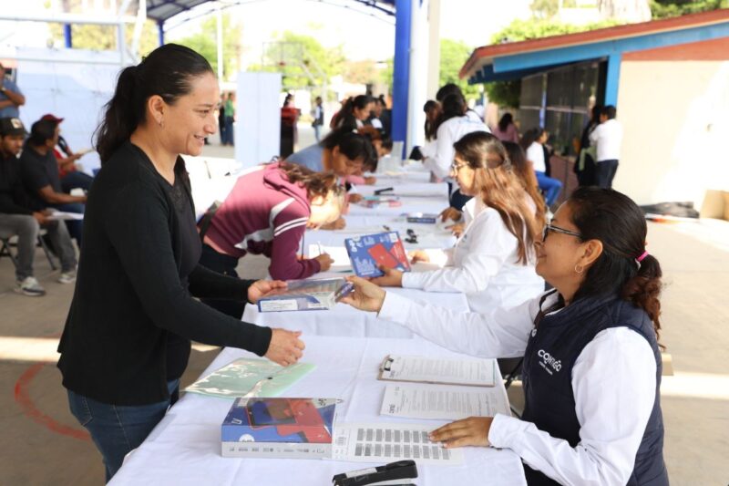 En Querétaro se le apuesta a la educación Agustín Dorantes