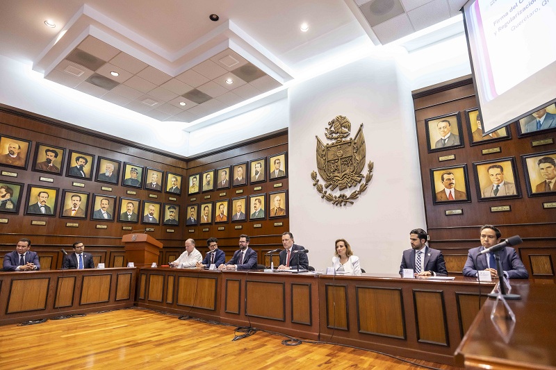 Gobierno de Querétaro e INSUS firman convenio para un desarrollo urbano planificado y sostenible