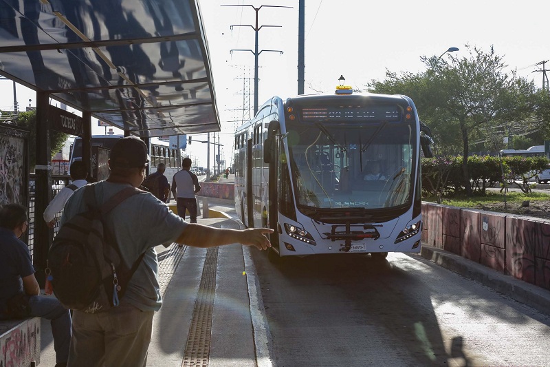 Actualización de flota en la ruta T03 con Mercedes Benz