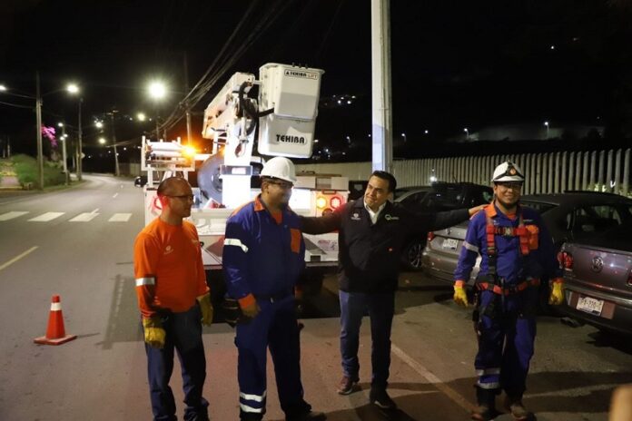 Bajo la administración de Luis Nava, Querétaro ilumina sus calles